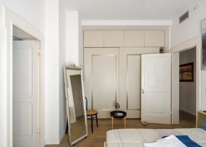 Andrea Costa 3* בולוניה